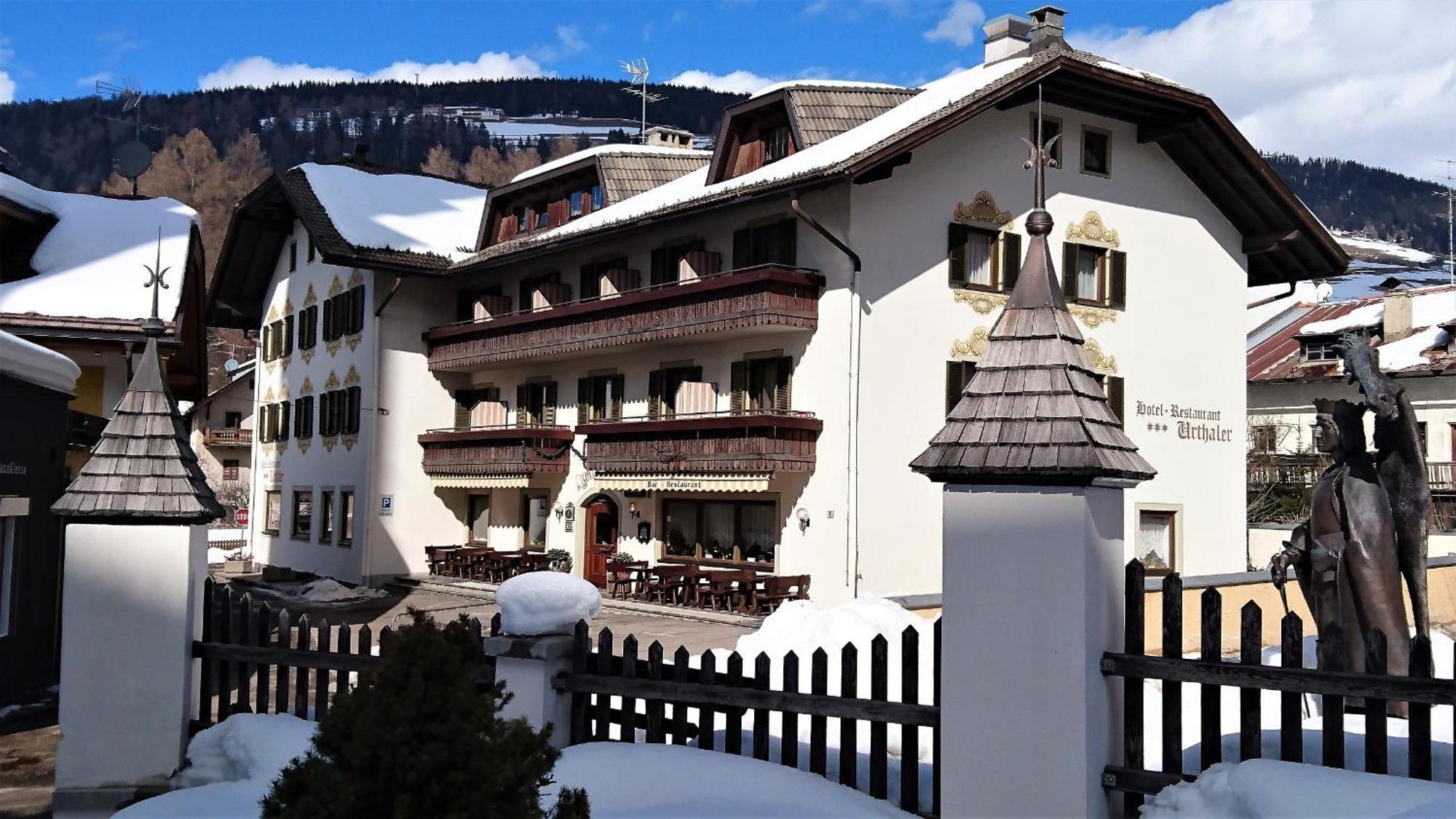 Hotel Urthaler Dobbiaco Dış mekan fotoğraf